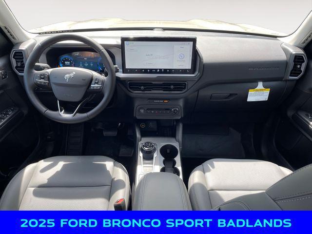 new 2025 Ford Bronco Sport car, priced at $39,000