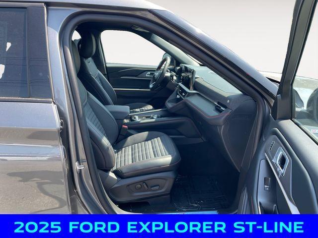 new 2025 Ford Explorer car, priced at $50,750