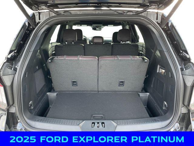 new 2025 Ford Explorer car, priced at $48,250