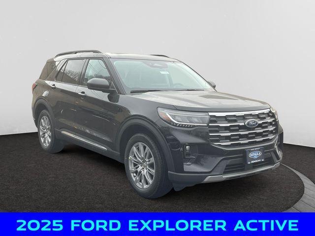 new 2025 Ford Explorer car, priced at $43,250