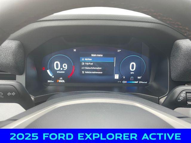 new 2025 Ford Explorer car, priced at $43,250