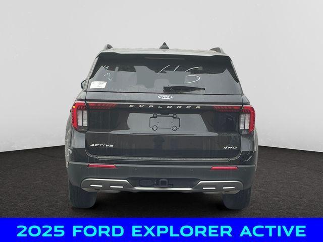 new 2025 Ford Explorer car, priced at $43,250