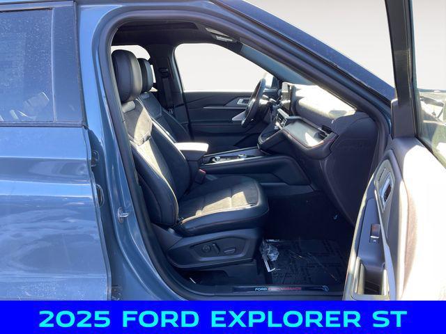 new 2025 Ford Explorer car, priced at $53,250