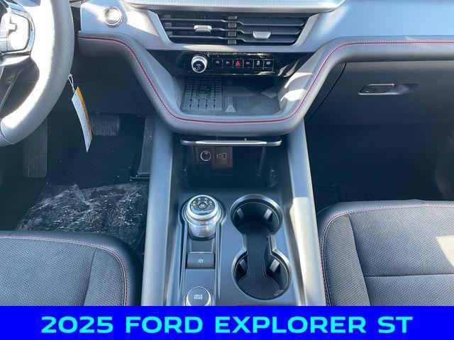 new 2025 Ford Explorer car, priced at $53,250