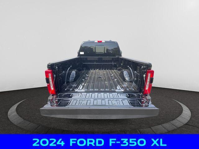 new 2024 Ford F-350 car, priced at $70,000