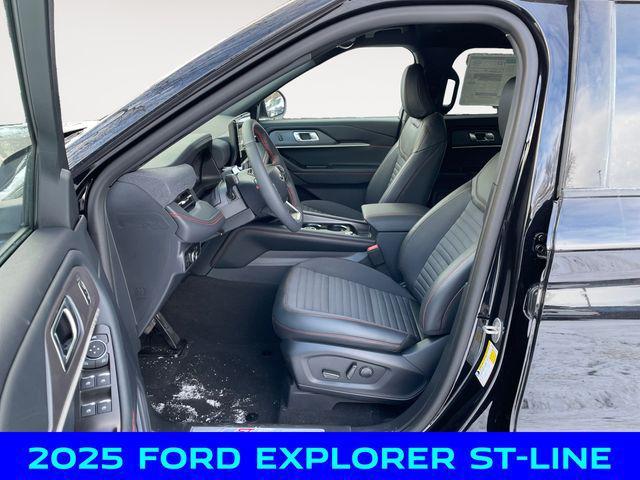 new 2025 Ford Explorer car, priced at $40,500