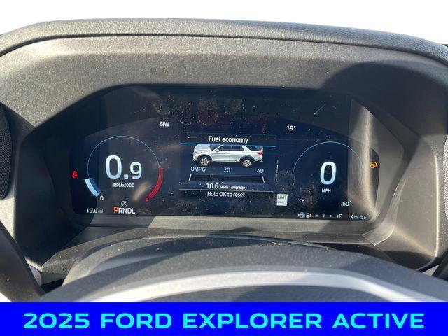 new 2025 Ford Explorer car, priced at $43,000