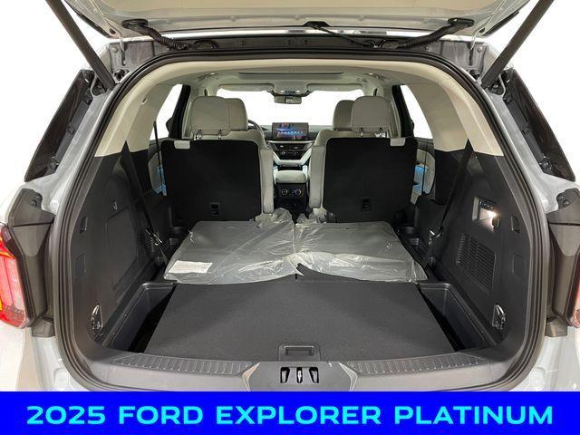 new 2025 Ford Explorer car, priced at $50,250