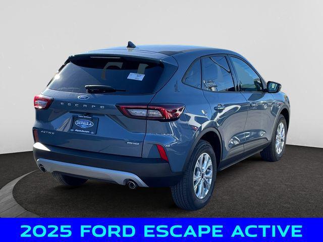 new 2025 Ford Escape car, priced at $30,500