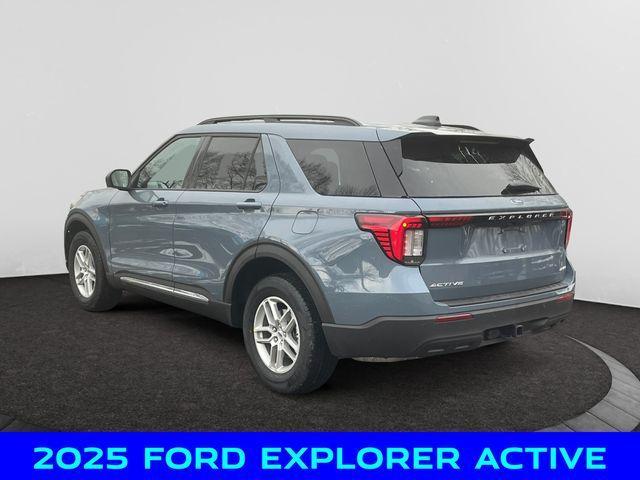 new 2025 Ford Explorer car, priced at $36,250