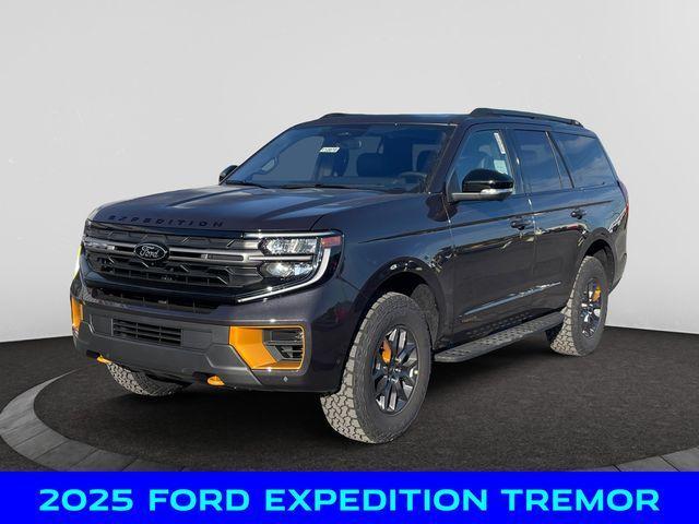 new 2025 Ford Expedition car, priced at $83,750