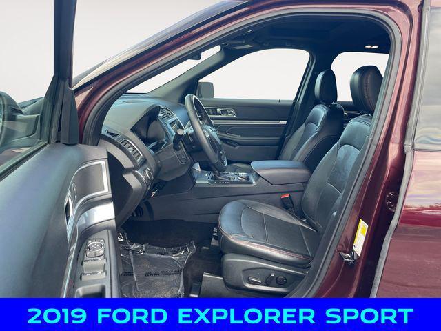 new 2019 Ford Explorer car