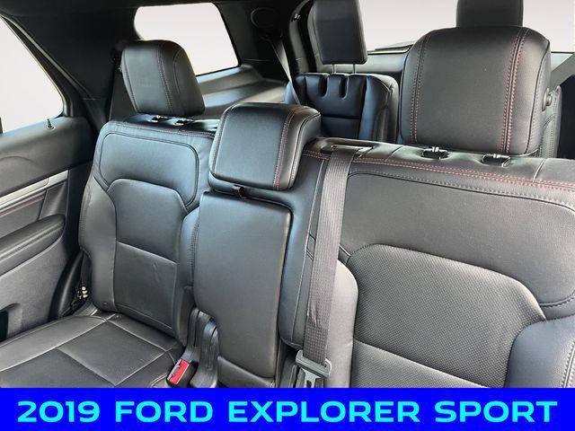 new 2019 Ford Explorer car