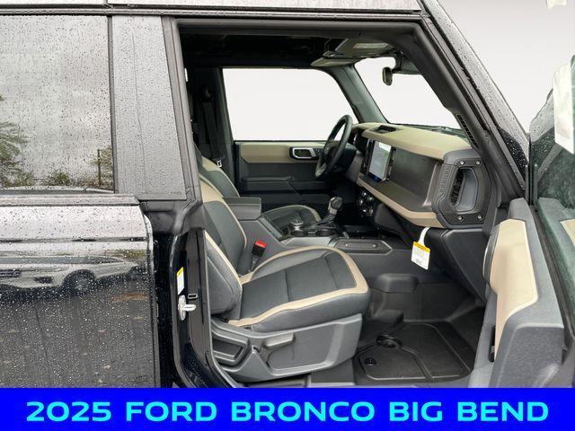new 2025 Ford Bronco car, priced at $46,000