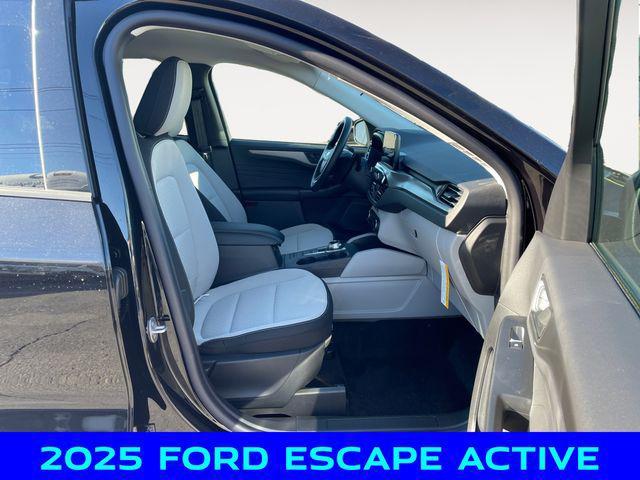 new 2025 Ford Escape car, priced at $28,000