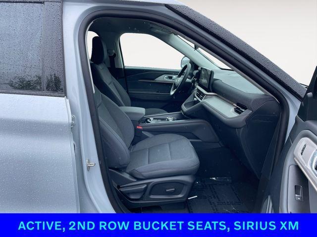 new 2025 Ford Explorer car, priced at $37,500