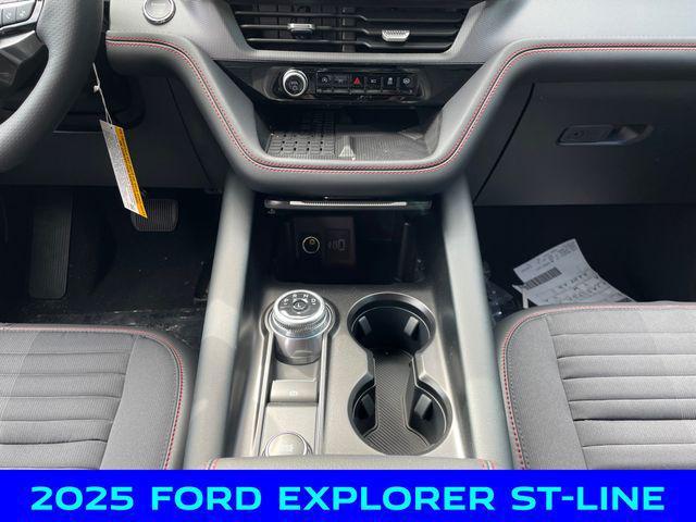 new 2025 Ford Explorer car, priced at $43,750