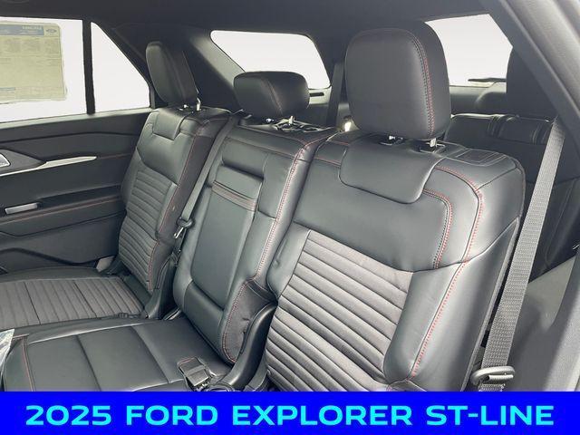 new 2025 Ford Explorer car, priced at $42,000