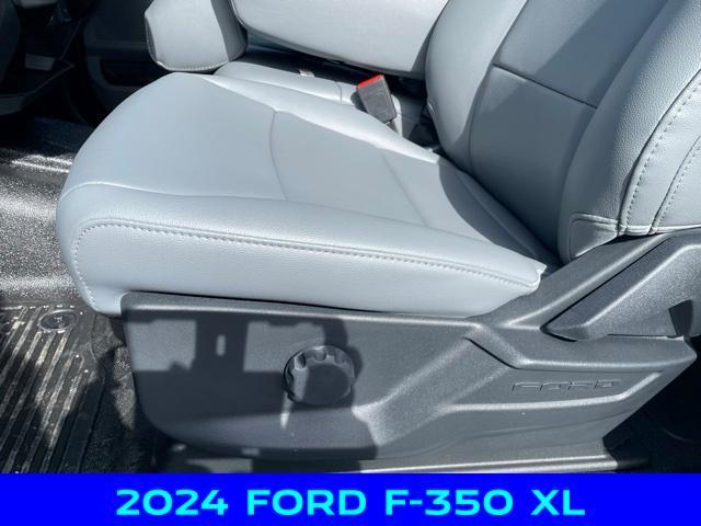 new 2024 Ford F-350 car, priced at $57,250