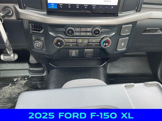 new 2025 Ford F-150 car, priced at $42,250