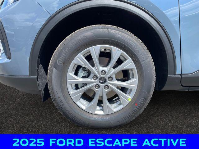 new 2025 Ford Escape car, priced at $29,750
