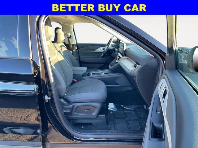 new 2025 Ford Explorer car, priced at $39,750