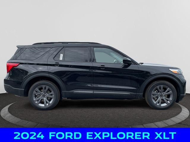 new 2024 Ford Explorer car, priced at $46,250