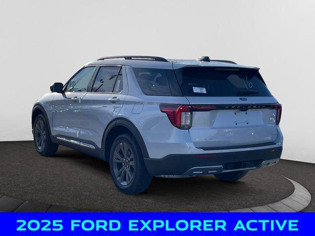 new 2025 Ford Explorer car, priced at $40,500