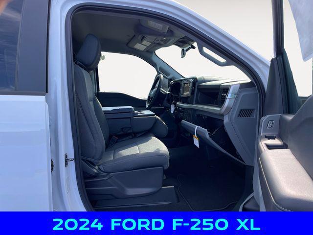 new 2024 Ford F-250 car, priced at $58,750