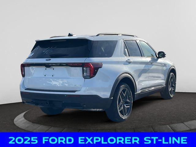 new 2025 Ford Explorer car, priced at $45,500