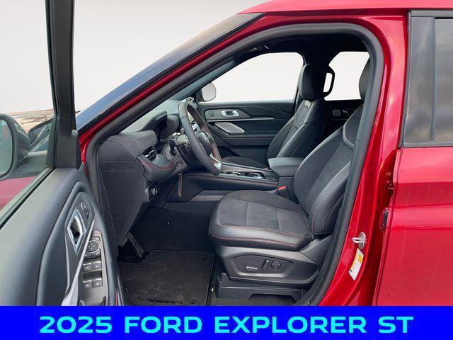 new 2025 Ford Explorer car, priced at $55,500