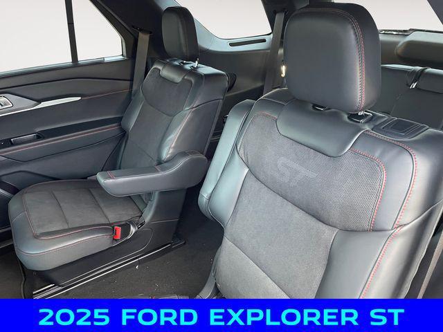 new 2025 Ford Explorer car, priced at $55,500