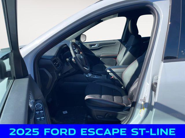 new 2025 Ford Escape car, priced at $29,500
