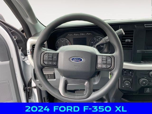 new 2024 Ford F-350 car, priced at $54,750