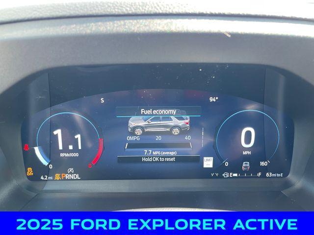 new 2025 Ford Explorer car, priced at $41,500
