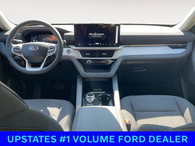 new 2025 Ford Explorer car, priced at $40,500