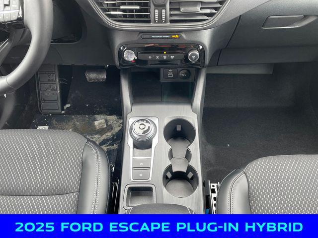 new 2025 Ford Escape car, priced at $33,500