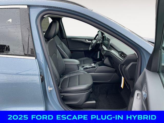 new 2025 Ford Escape car, priced at $33,500