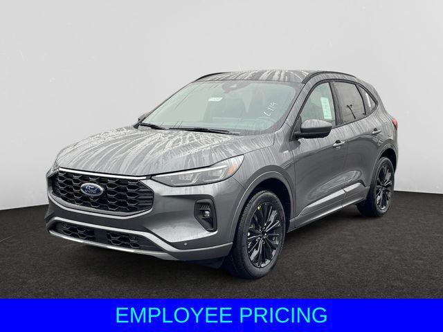 new 2025 Ford Escape car, priced at $38,250