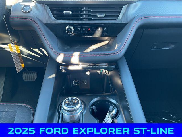 new 2025 Ford Explorer car, priced at $42,500