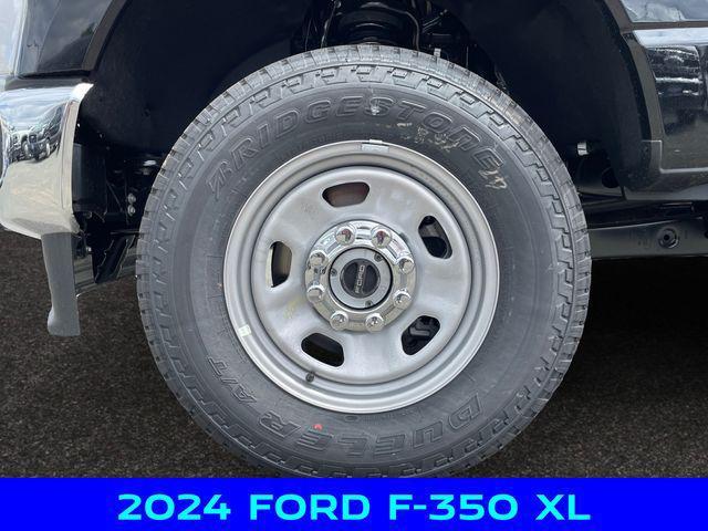 new 2024 Ford F-350 car, priced at $52,250