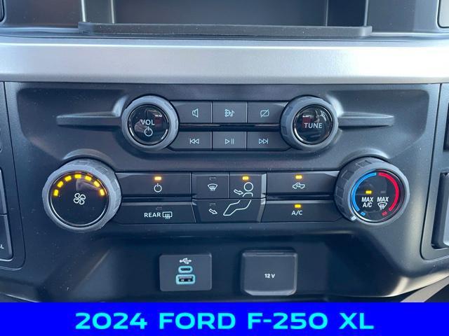 new 2024 Ford F-250 car, priced at $61,000