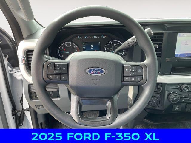 new 2025 Ford F-350 car, priced at $52,250