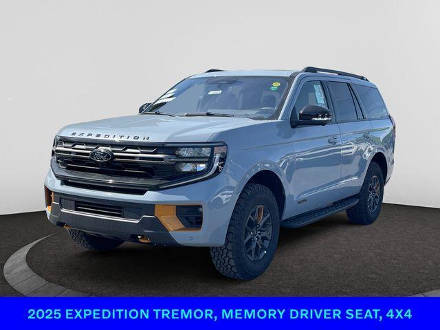 new 2025 Ford Expedition car, priced at $83,250