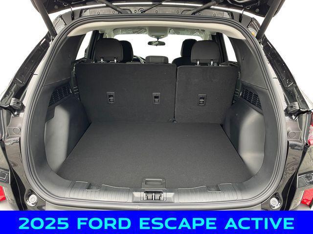 new 2025 Ford Escape car, priced at $32,000