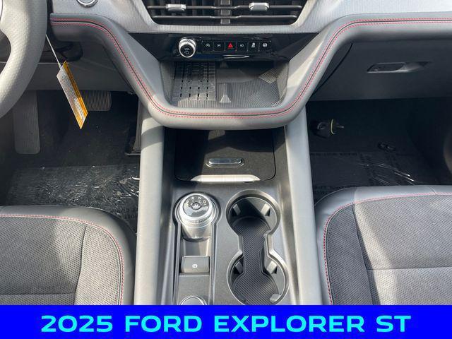 new 2025 Ford Explorer car, priced at $59,750