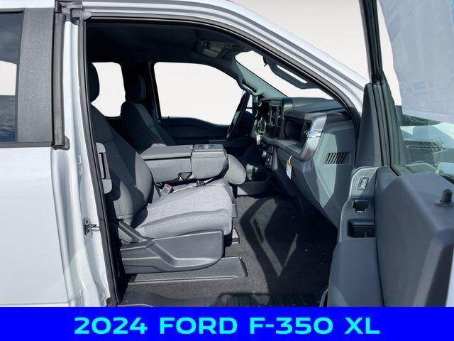 new 2024 Ford F-350 car, priced at $59,750