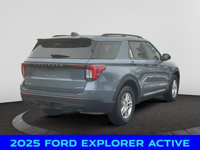 new 2025 Ford Explorer car, priced at $43,945