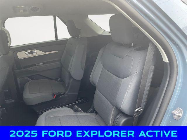 new 2025 Ford Explorer car, priced at $43,945