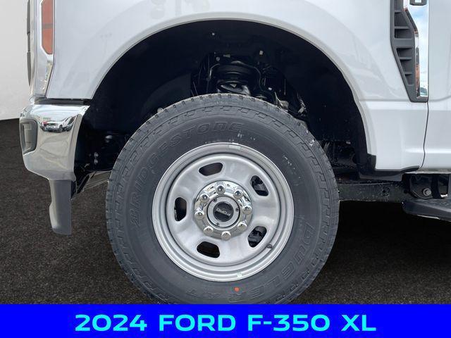 new 2024 Ford F-350 car, priced at $54,000